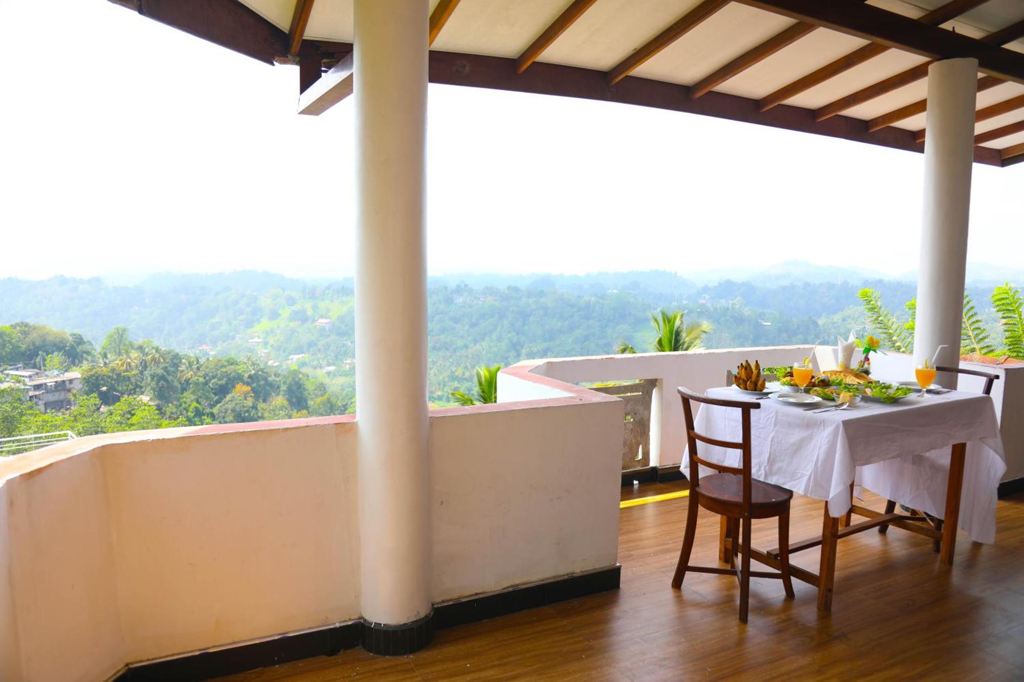 Mountain Bliss Villa Peradeniya Eksteriør billede