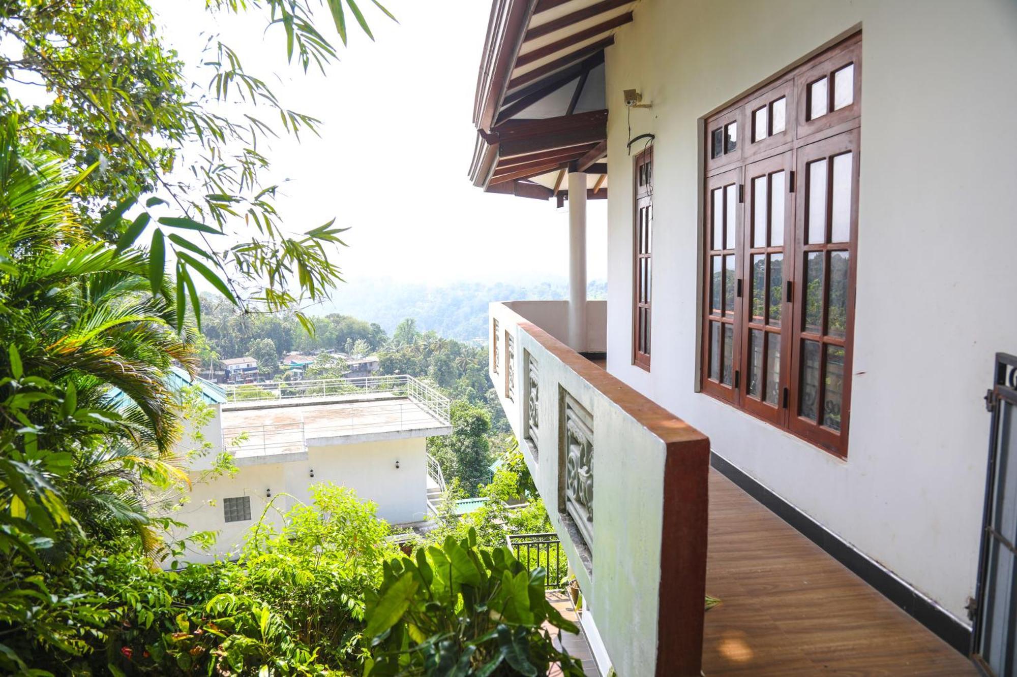 Mountain Bliss Villa Peradeniya Eksteriør billede