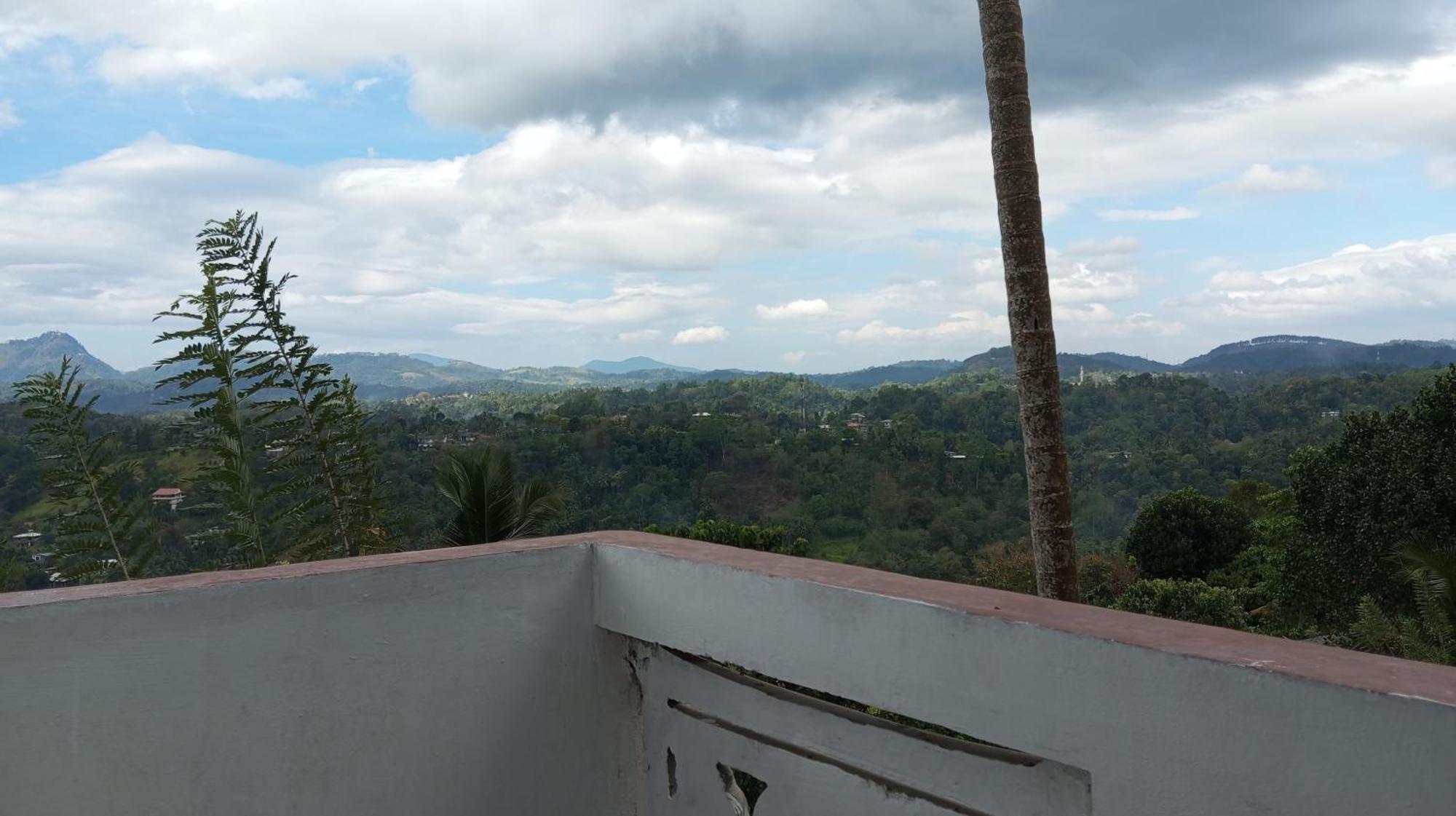 Mountain Bliss Villa Peradeniya Værelse billede